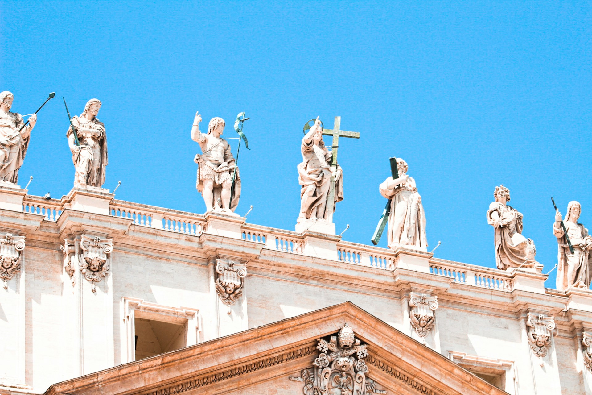 Vatican City statues