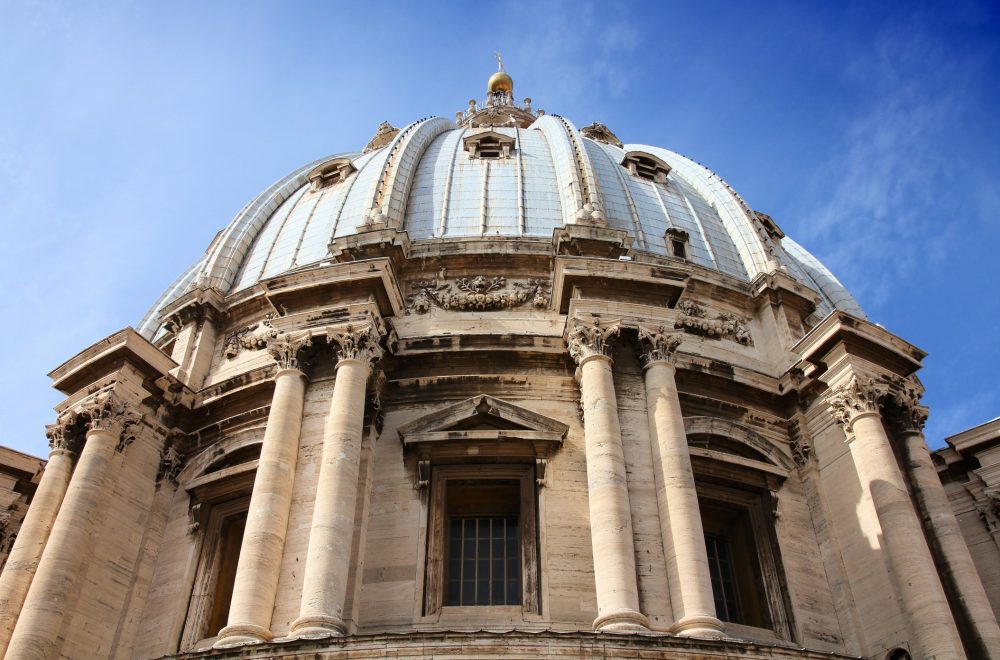 Saint-Peters-Basilica-dome-1-1000×660